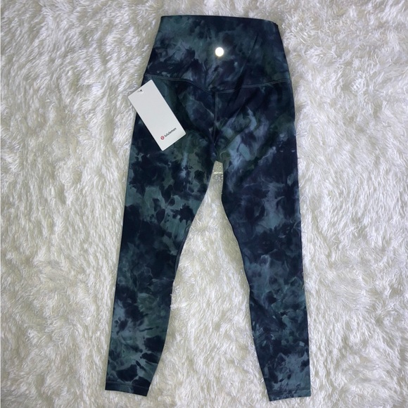 NWT Lululemon Align High Rise Pant 25" Size 4 Diamond Dye Silver Blue DON7 - Picture 2 of 11